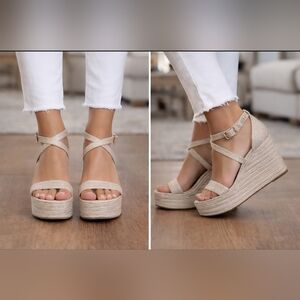 Michael Kors Serena Gold Metallic Espadrille Wedge Sandals Size 8.5